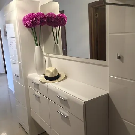 Apartamento Crystal Apartman