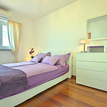 Apartamento Crystal Apartman *