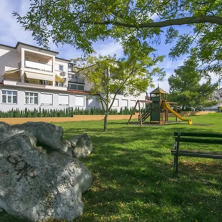 Crystal Apartman 아파트 포레치