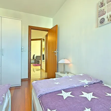 Crystal Apartman